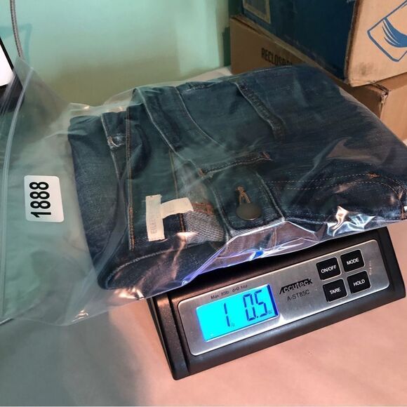 Eileen Fisher Straight‎ Leg Jeans Medium Wash 6P - Picture 8 of 8